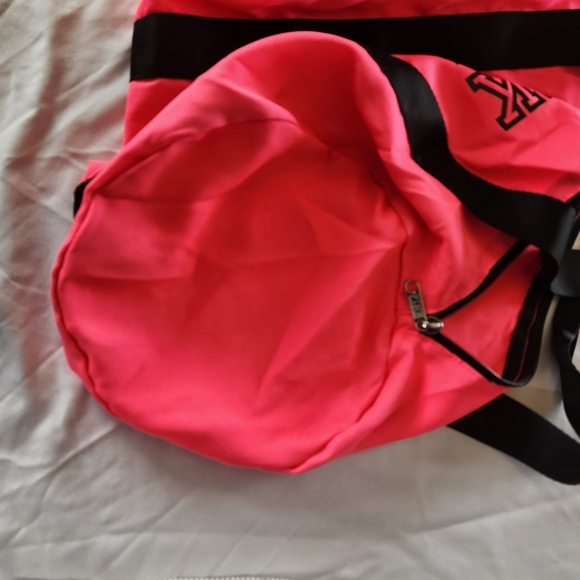 PINK Victoria Secret Logo Bag Duffel Weekender Gym Pink Black Travel Overnight - Picture 6 of 8